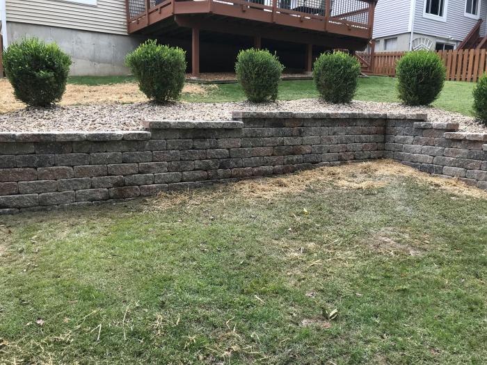 Landscaping retaining wall companies