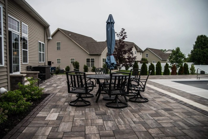 Landscape walls near me